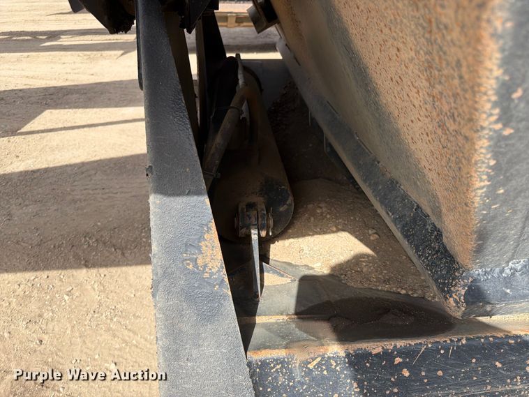 image for item FK0153 1999 R Way bottom dump trailer