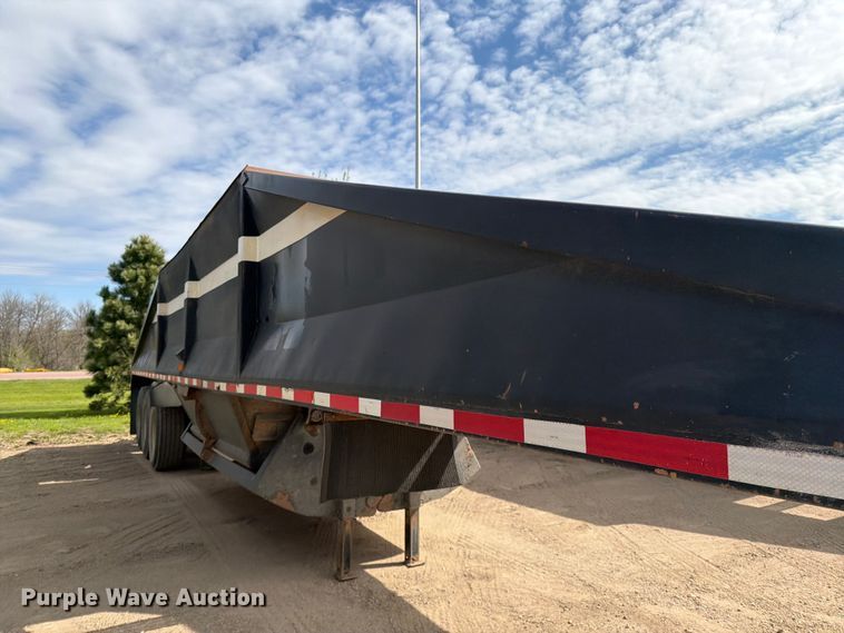 image for item FK0153 1999 R Way bottom dump trailer