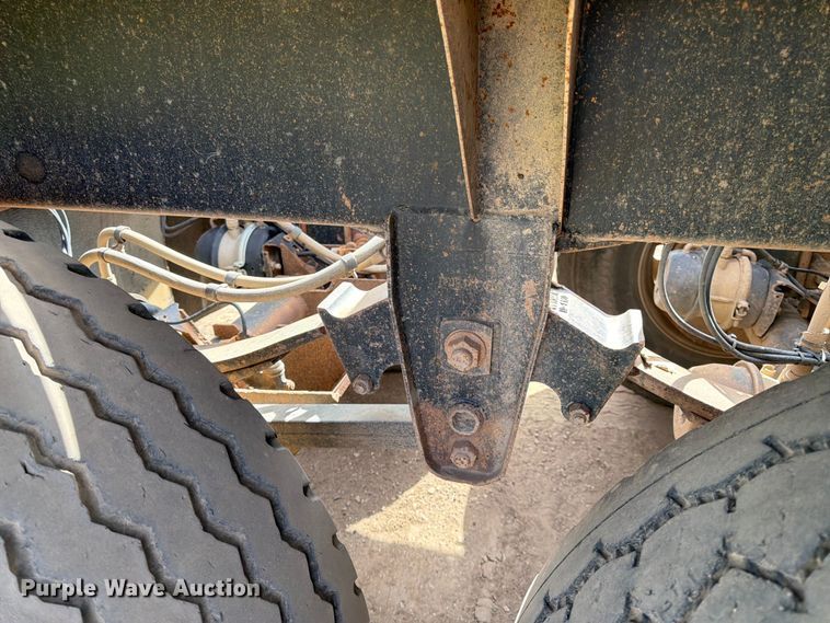 image for item FK0153 1999 R Way bottom dump trailer