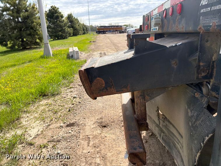 image for item FK0153 1999 R Way bottom dump trailer