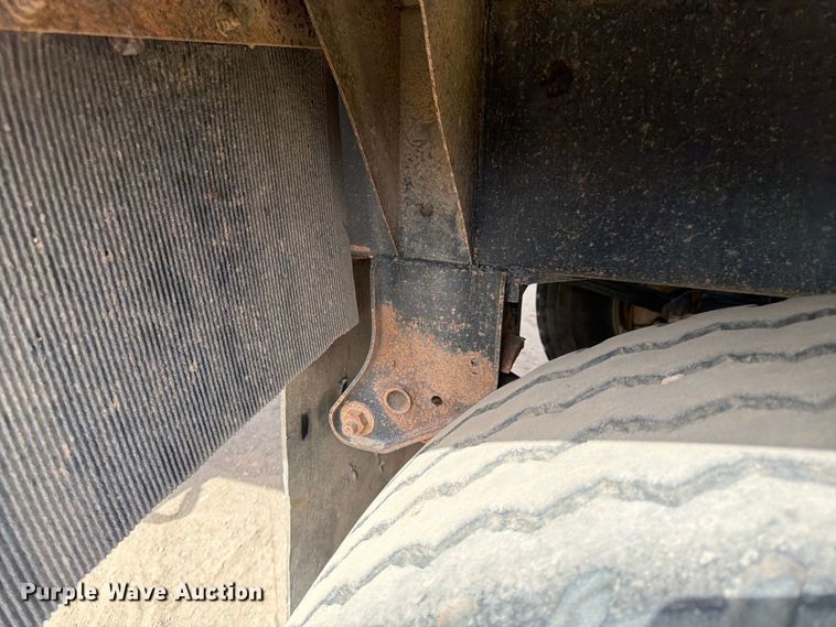 image for item FK0153 1999 R Way bottom dump trailer