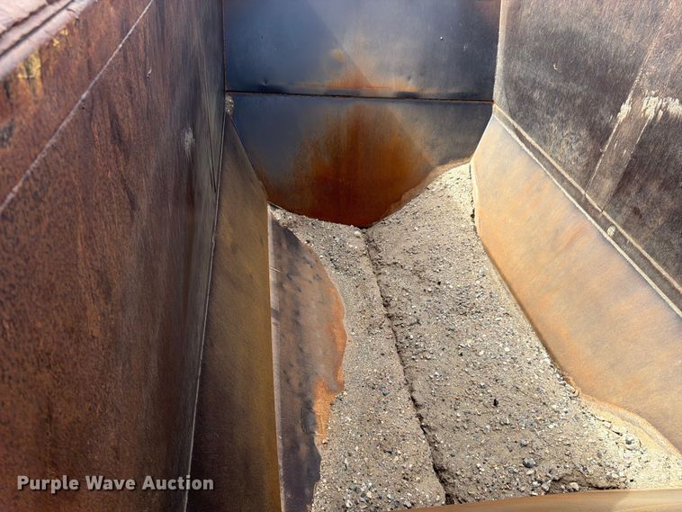 image for item FK0153 1999 R Way bottom dump trailer