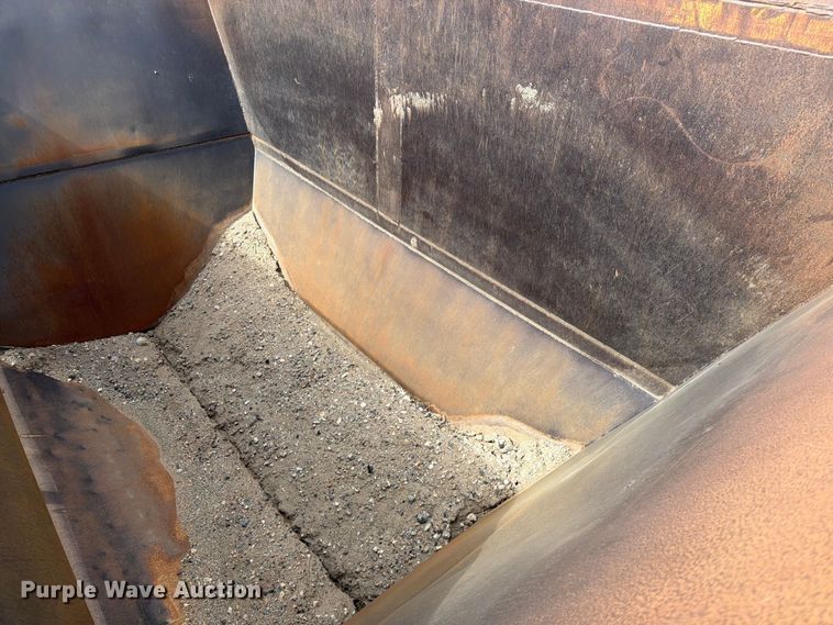 image for item FK0153 1999 R Way bottom dump trailer