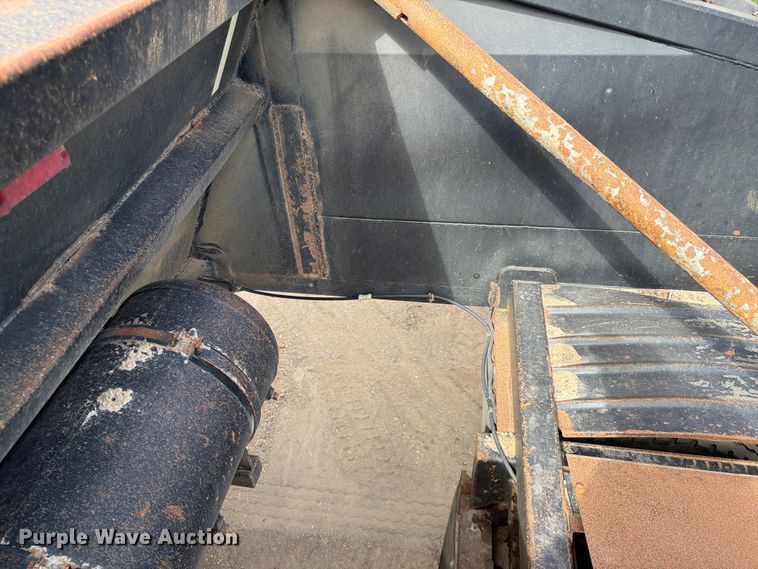 image for item FK0153 1999 R Way bottom dump trailer