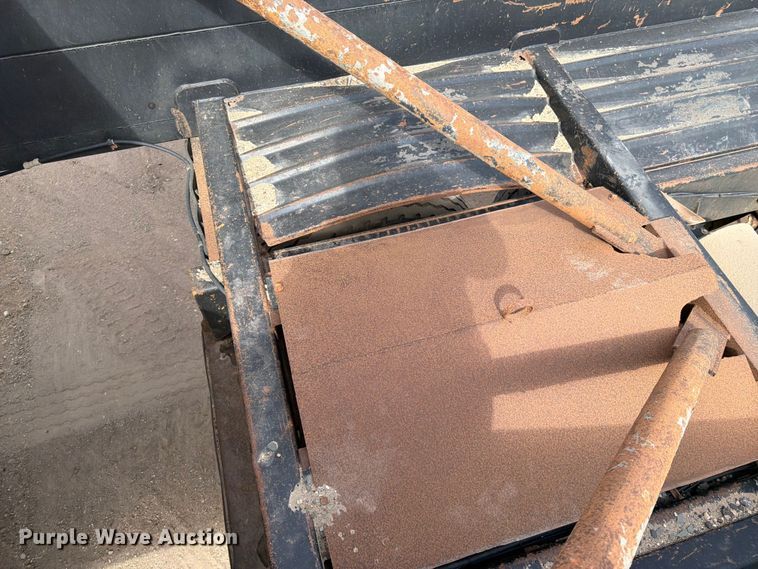 image for item FK0153 1999 R Way bottom dump trailer