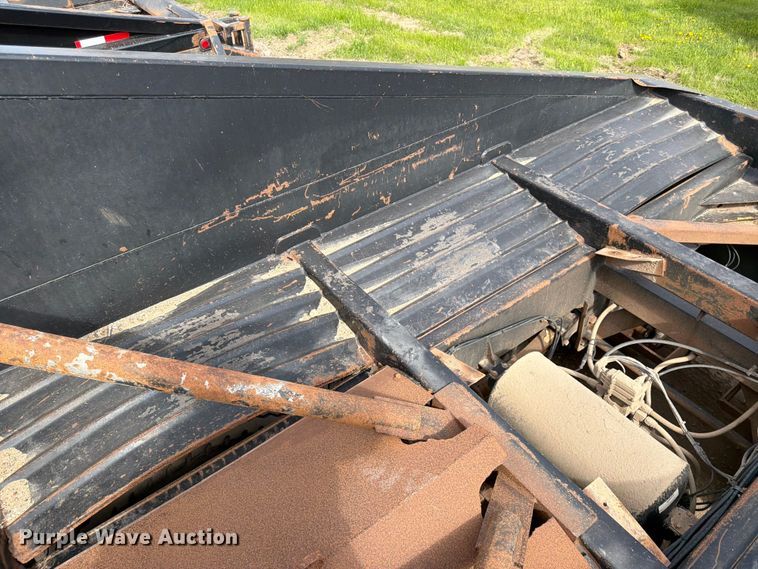 image for item FK0153 1999 R Way bottom dump trailer