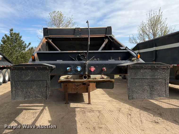 image for item FK0154 1983 Load king 1827- 3 AXLE bottom dump trailer