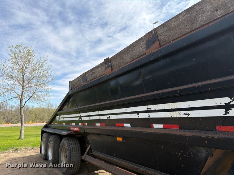 image for item FK0154 1983 Load king 1827- 3 AXLE bottom dump trailer