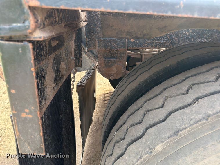 image for item FK0154 1983 Load king 1827- 3 AXLE bottom dump trailer