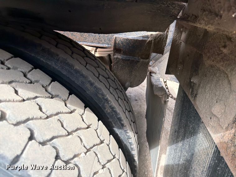 image for item FK0154 1983 Load king 1827- 3 AXLE bottom dump trailer