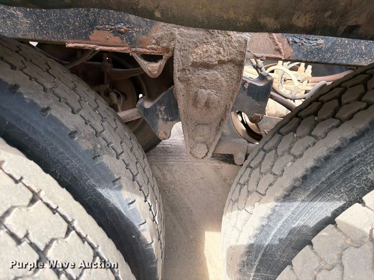 image for item FK0154 1983 Load king 1827- 3 AXLE bottom dump trailer