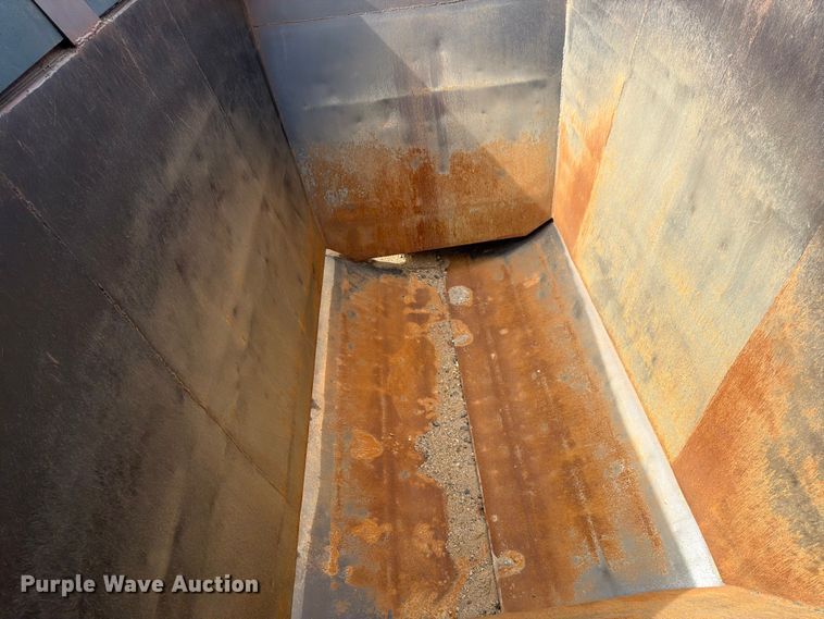 image for item FK0154 1983 Load king 1827- 3 AXLE bottom dump trailer