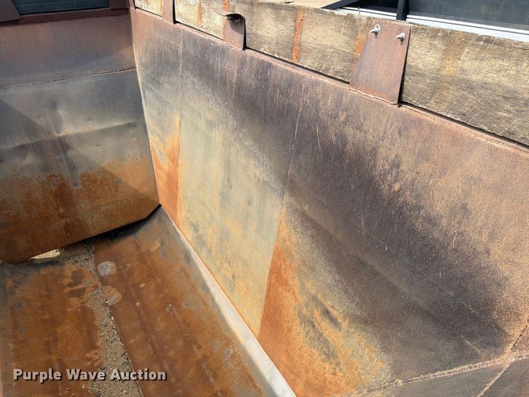 image for item FK0154 1983 Load king 1827- 3 AXLE bottom dump trailer