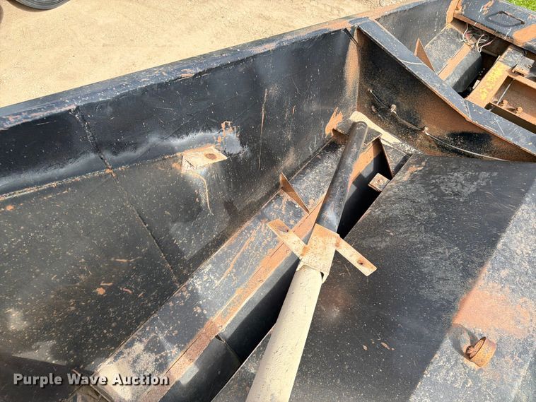 image for item FK0154 1983 Load king 1827- 3 AXLE bottom dump trailer