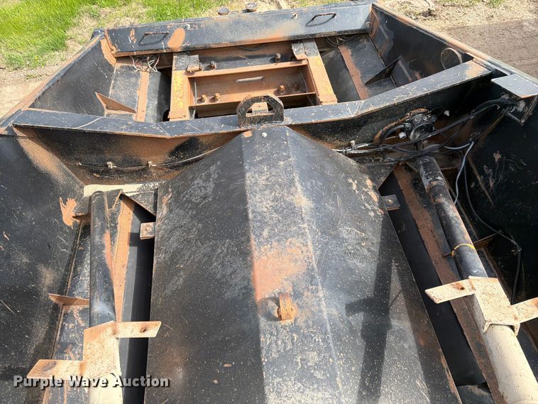 image for item FK0154 1983 Load king 1827- 3 AXLE bottom dump trailer