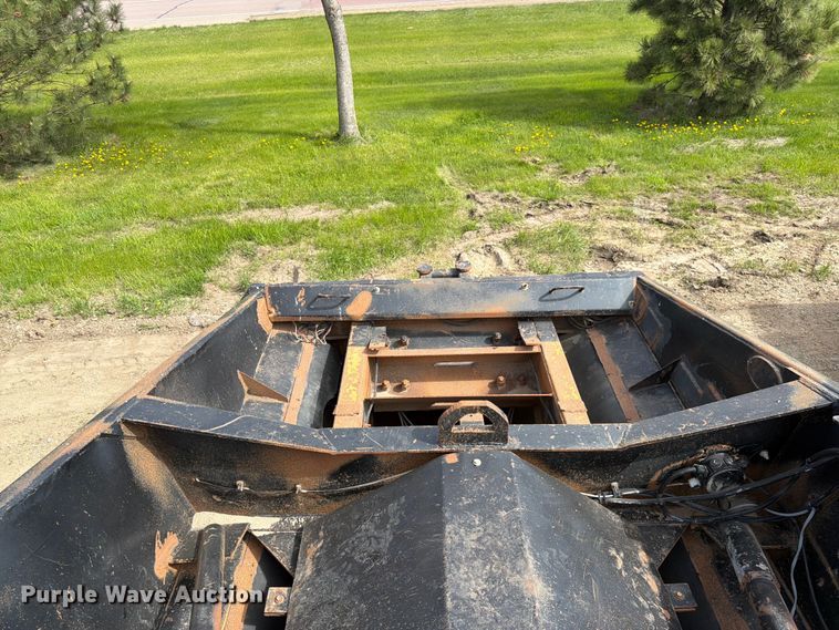 image for item FK0154 1983 Load king 1827- 3 AXLE bottom dump trailer
