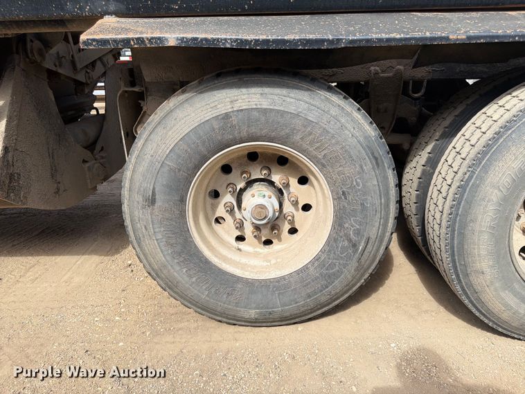 image for item FK0154 1983 Load king 1827- 3 AXLE bottom dump trailer