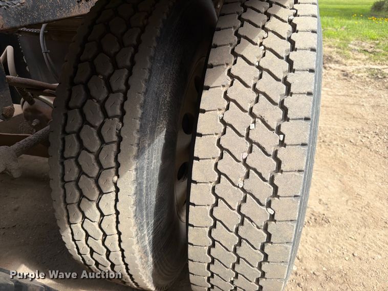 image for item FK0154 1983 Load king 1827- 3 AXLE bottom dump trailer