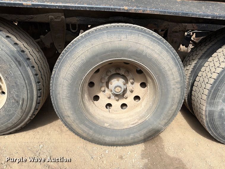 image for item FK0154 1983 Load king 1827- 3 AXLE bottom dump trailer
