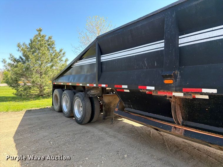 image for item FK0155 1999 R Way bottom dump trailer