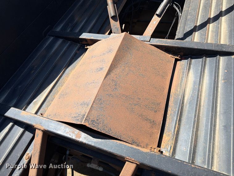 image for item FK0155 1999 R Way bottom dump trailer