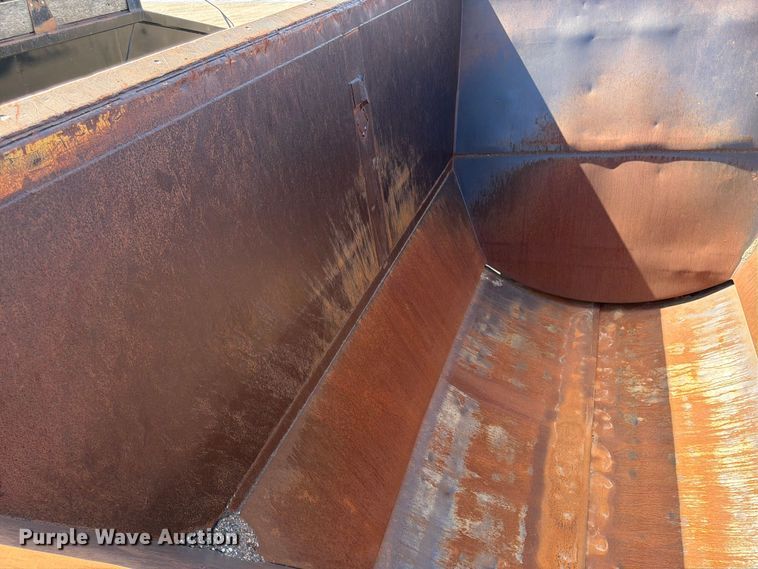 image for item FK0155 1999 R Way bottom dump trailer