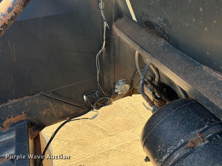 image for item FK0155 1999 R Way bottom dump trailer