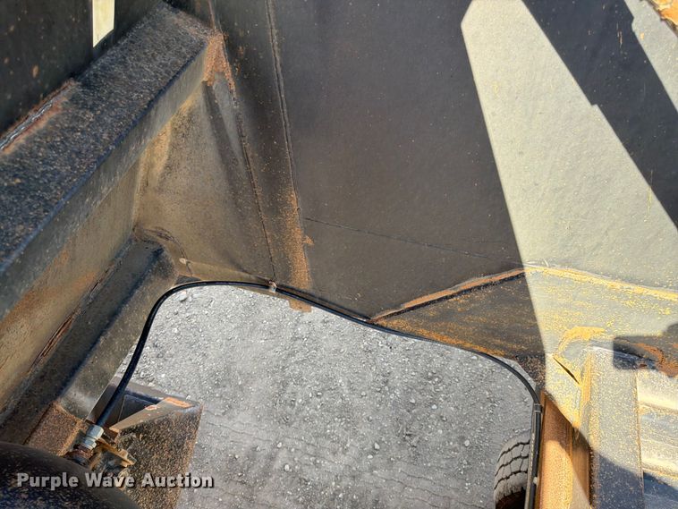 image for item FK0155 1999 R Way bottom dump trailer