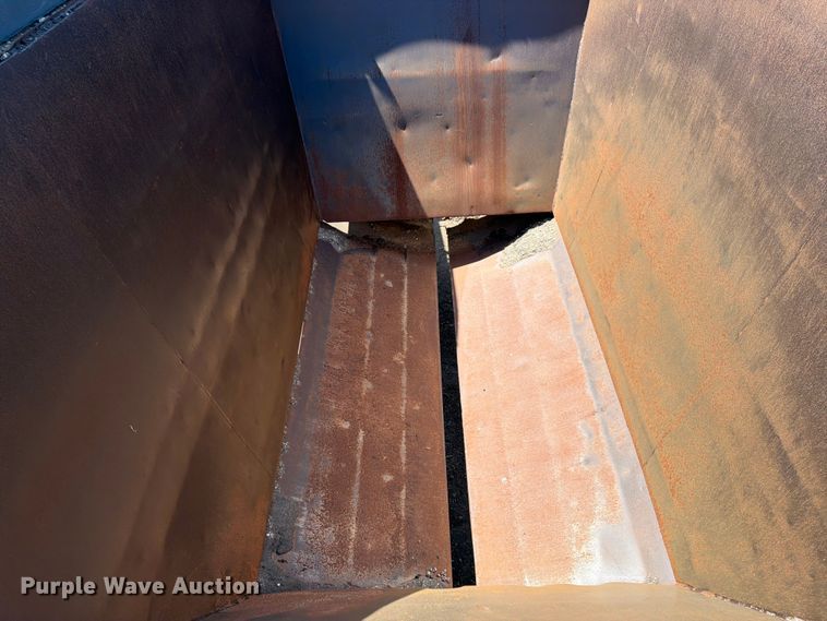 image for item FK0155 1999 R Way bottom dump trailer