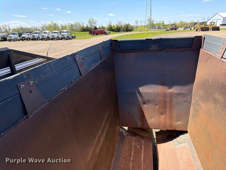 image for item FK0155 1999 R Way bottom dump trailer