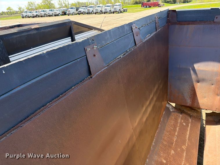 image for item FK0155 1999 R Way bottom dump trailer