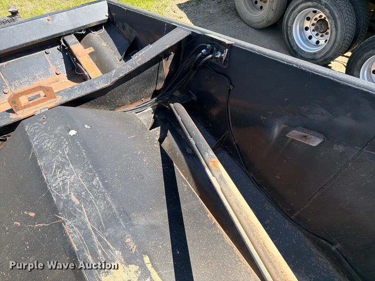 image for item FK0155 1999 R Way bottom dump trailer