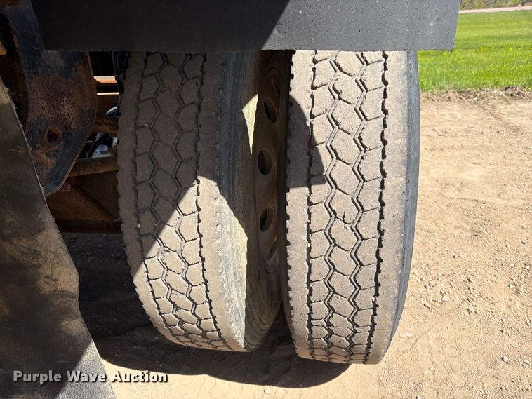 image for item FK0155 1999 R Way bottom dump trailer