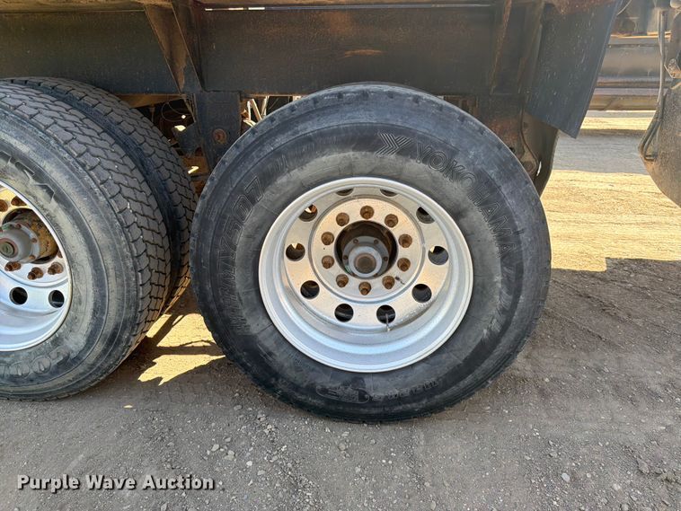 image for item FK0155 1999 R Way bottom dump trailer