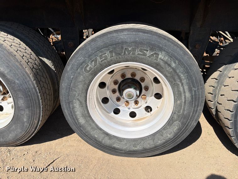 image for item FK0155 1999 R Way bottom dump trailer