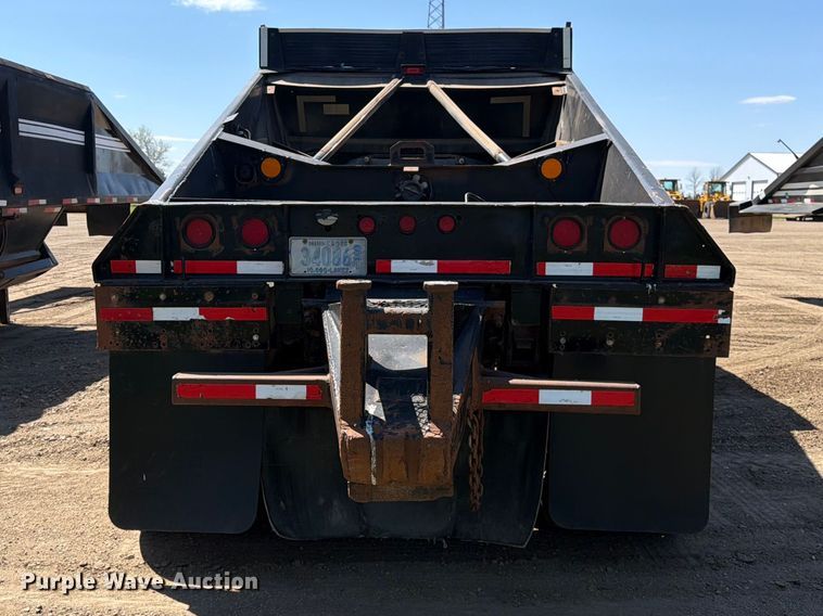image for item FK0156 1983 Load king 1827-3 AXLE bottom dump trailer