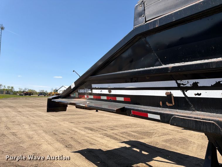 image for item FK0156 1983 Load king 1827-3 AXLE bottom dump trailer