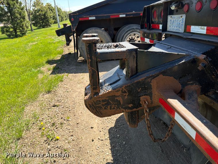 image for item FK0156 1983 Load king 1827-3 AXLE bottom dump trailer
