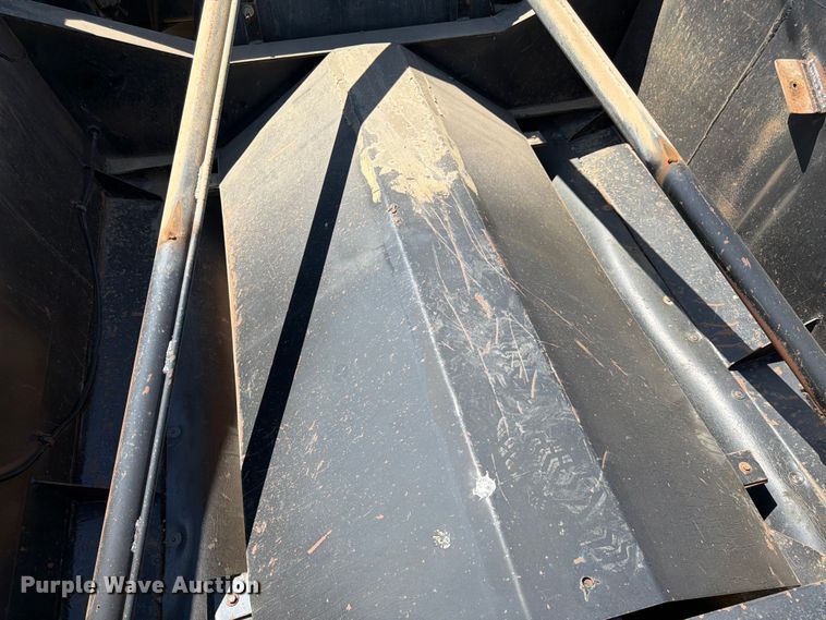 image for item FK0156 1983 Load king 1827-3 AXLE bottom dump trailer