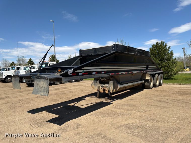 image for item FK0157 1983 Load king bottom dump trailer