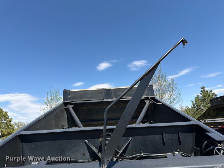 image for item FK0157 1983 Load king bottom dump trailer