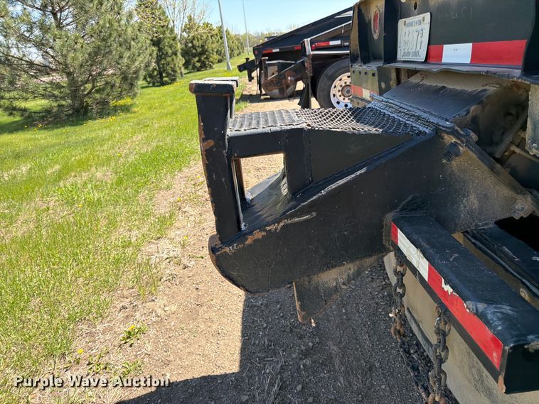 image for item FK0157 1983 Load king bottom dump trailer