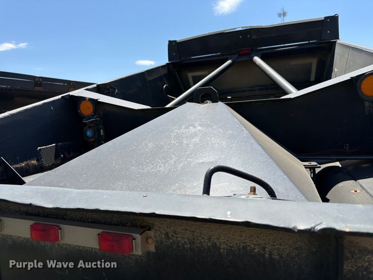 image for item FK0157 1983 Load king bottom dump trailer