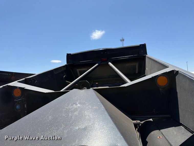 image for item FK0157 1983 Load king bottom dump trailer