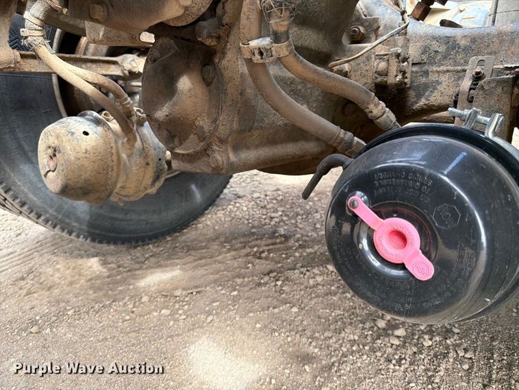 image for item FK0164 2003 Sterling A9500 semi truck
