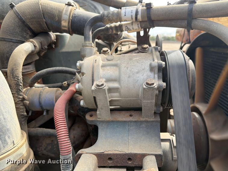 image for item FK0164 2003 Sterling A9500 semi truck