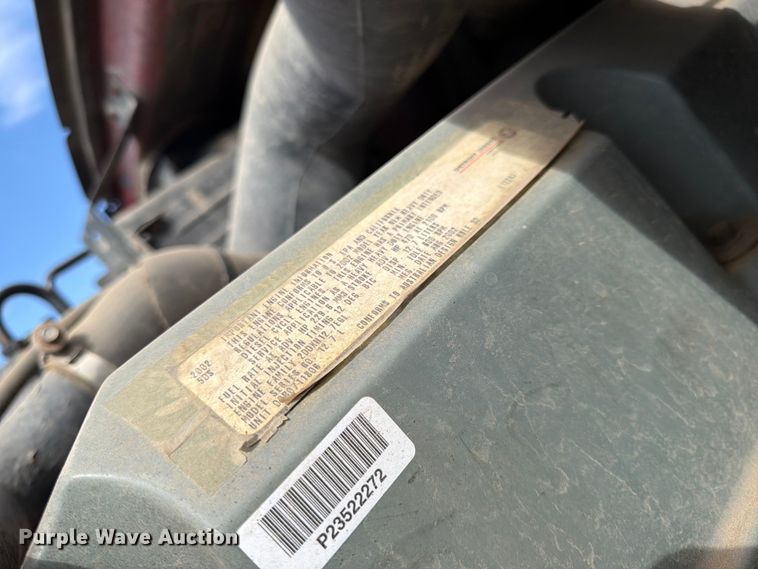 image for item FK0164 2003 Sterling A9500 semi truck
