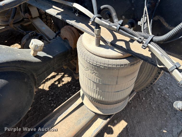 image for item FK0165 2007 Sterling A9500 Series semi truck