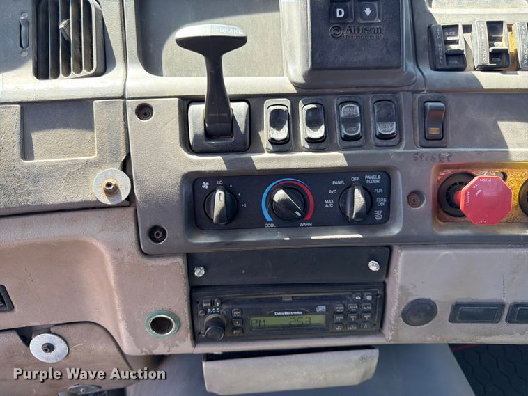 image for item FK0165 2007 Sterling A9500 Series semi truck