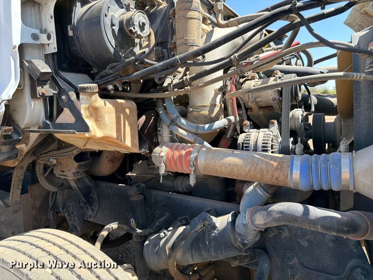 image for item FK0165 2007 Sterling A9500 Series semi truck